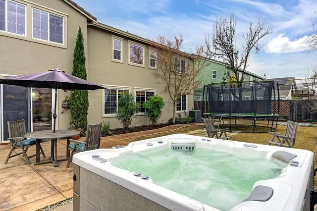 $939,000 | 3558 Dorena Place, West Sacramento, CA 95691