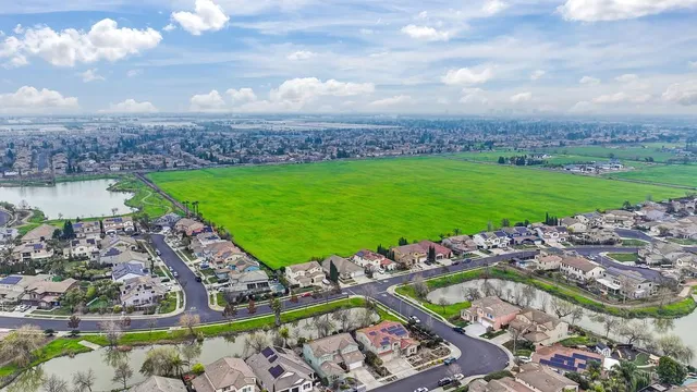 $939,000 | 3558 Dorena Place, West Sacramento, CA 95691