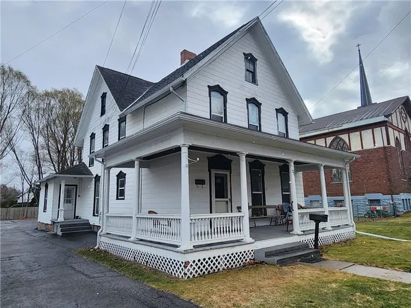 $399,000 | 43 Chapel Street, Mount Morris, NY 14510