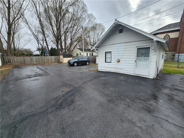 $399,000 | 43 Chapel Street, Mount Morris, NY 14510