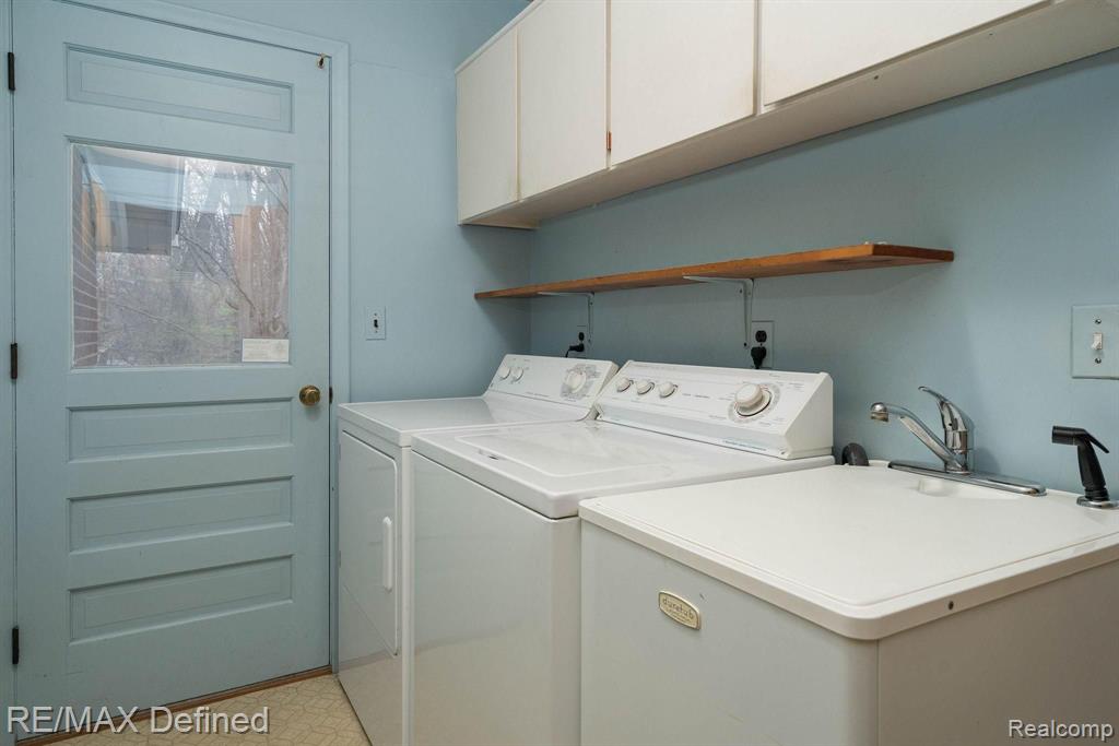 6045 Ronnoco Road Rochester Hills, MI 48306 - Photo 16 of 40