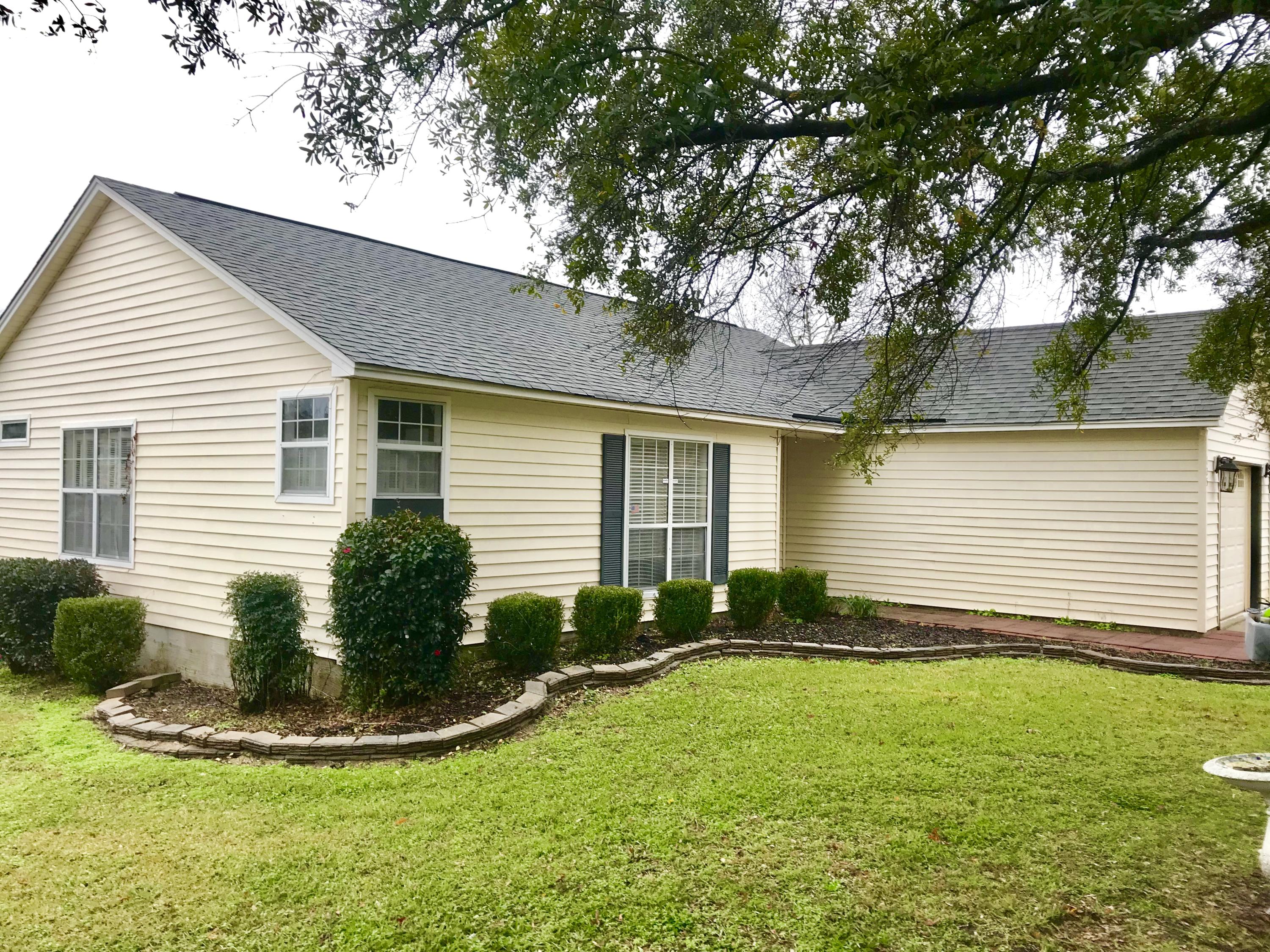 125 Alcester Road Goose Creek, SC 29445 - Photo 4 of 19 Front from street
