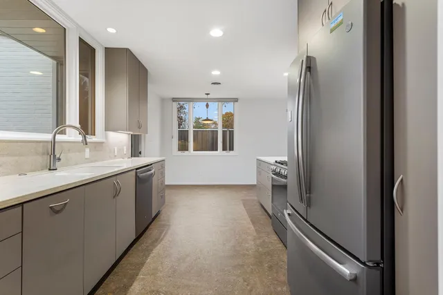 $490,000 | 301-g H G H Baker Drive, Urbana, IL 61801