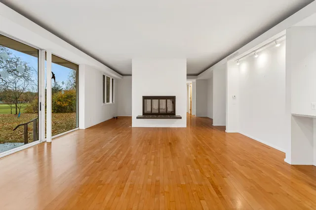 $490,000 | 301-g H G H Baker Drive, Urbana, IL 61801