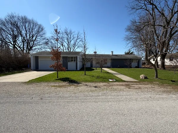 $469,900 | 301-g H G H Baker Drive, Urbana, IL 61801