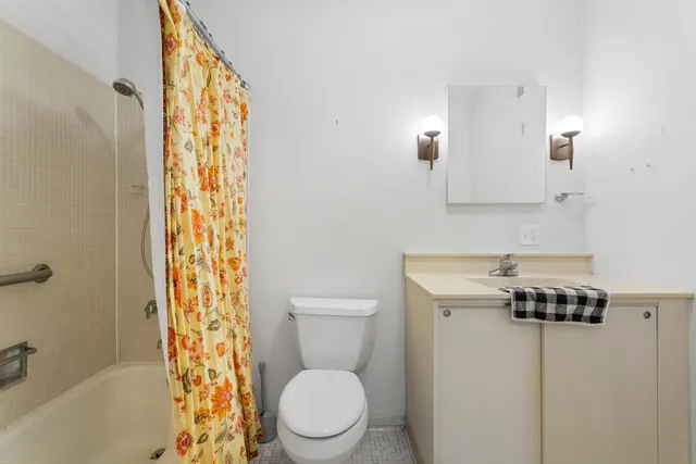 $490,000 | 301-g H G H Baker Drive, Urbana, IL 61801