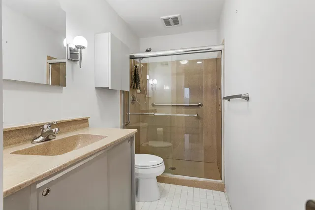 $490,000 | 301-g H G H Baker Drive, Urbana, IL 61801