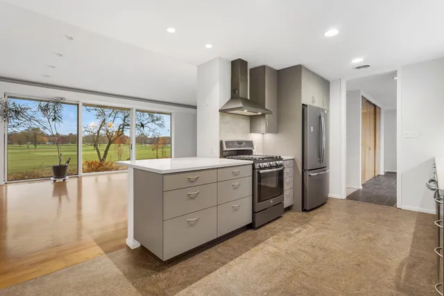 $490,000 | 301-g H G H Baker Drive, Urbana, IL 61801