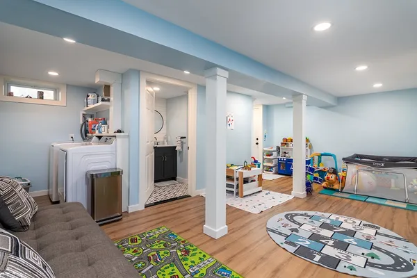 $475,000 | 58 Alfred Avenue, Johnston, RI 02919