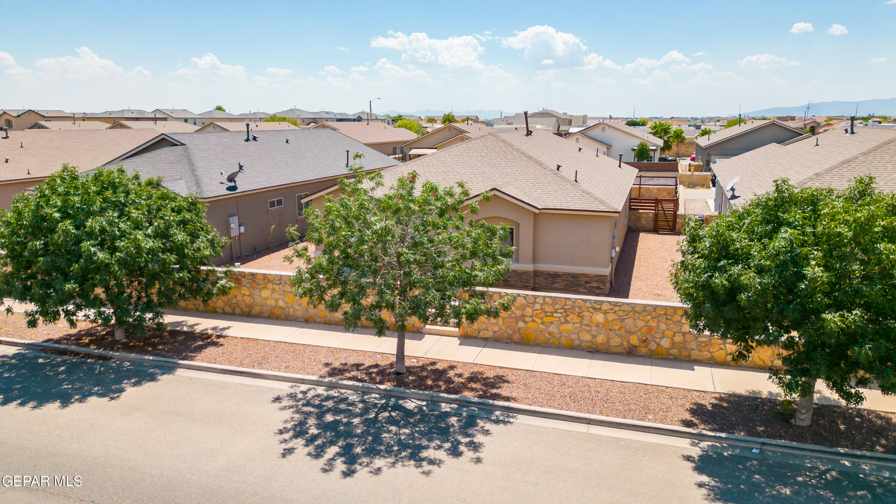 2053 Tim Foster Street El Paso, TX 79938 - Photo 45 of 57 2053 Tim Foster St-41