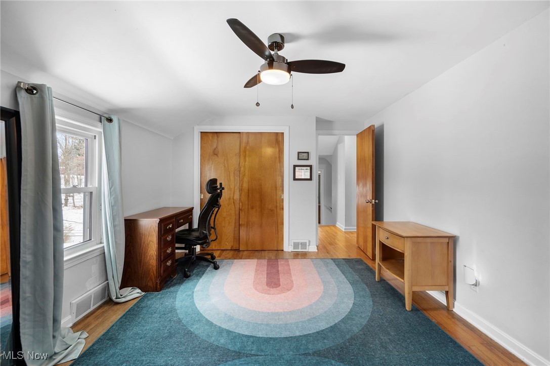 4871 Westbourne Road Cleveland, OH 44124 - Photo 18 of 28 Gallery Image 18