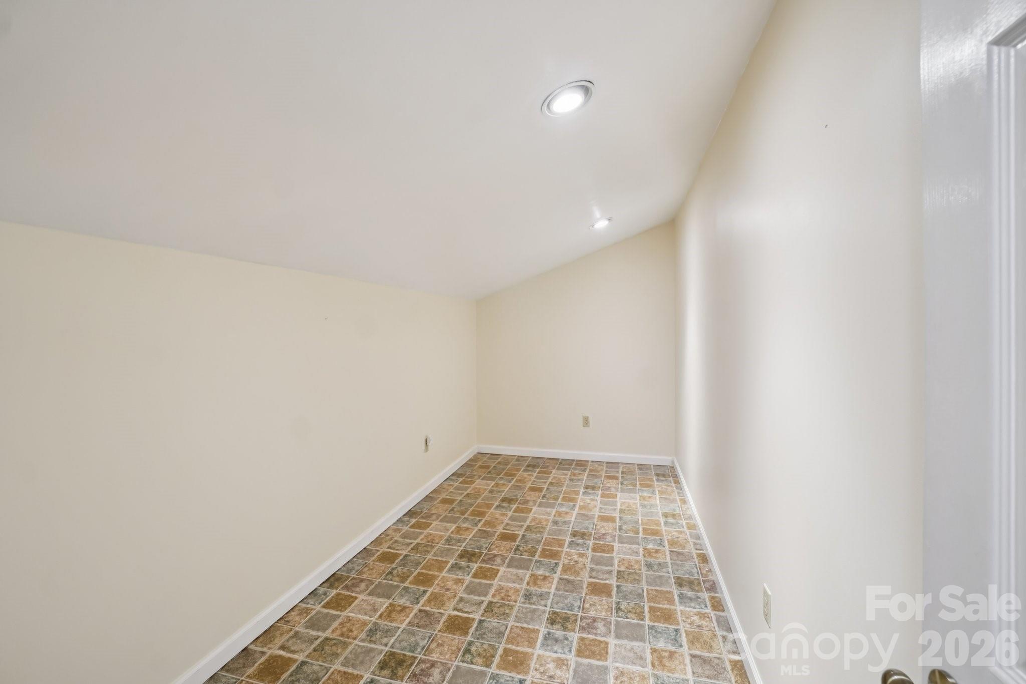 623 Owensby Road Hendersonville, NC 28792 - Photo 40 of 47