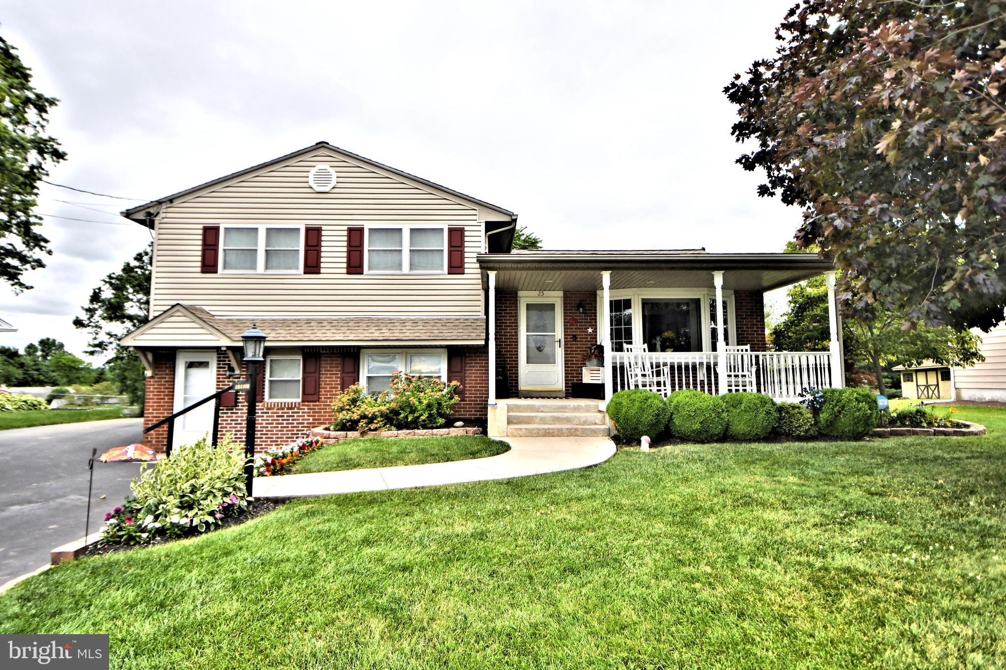 25 Melvin Road Telford, PA 18969 - Photo 2 of 67