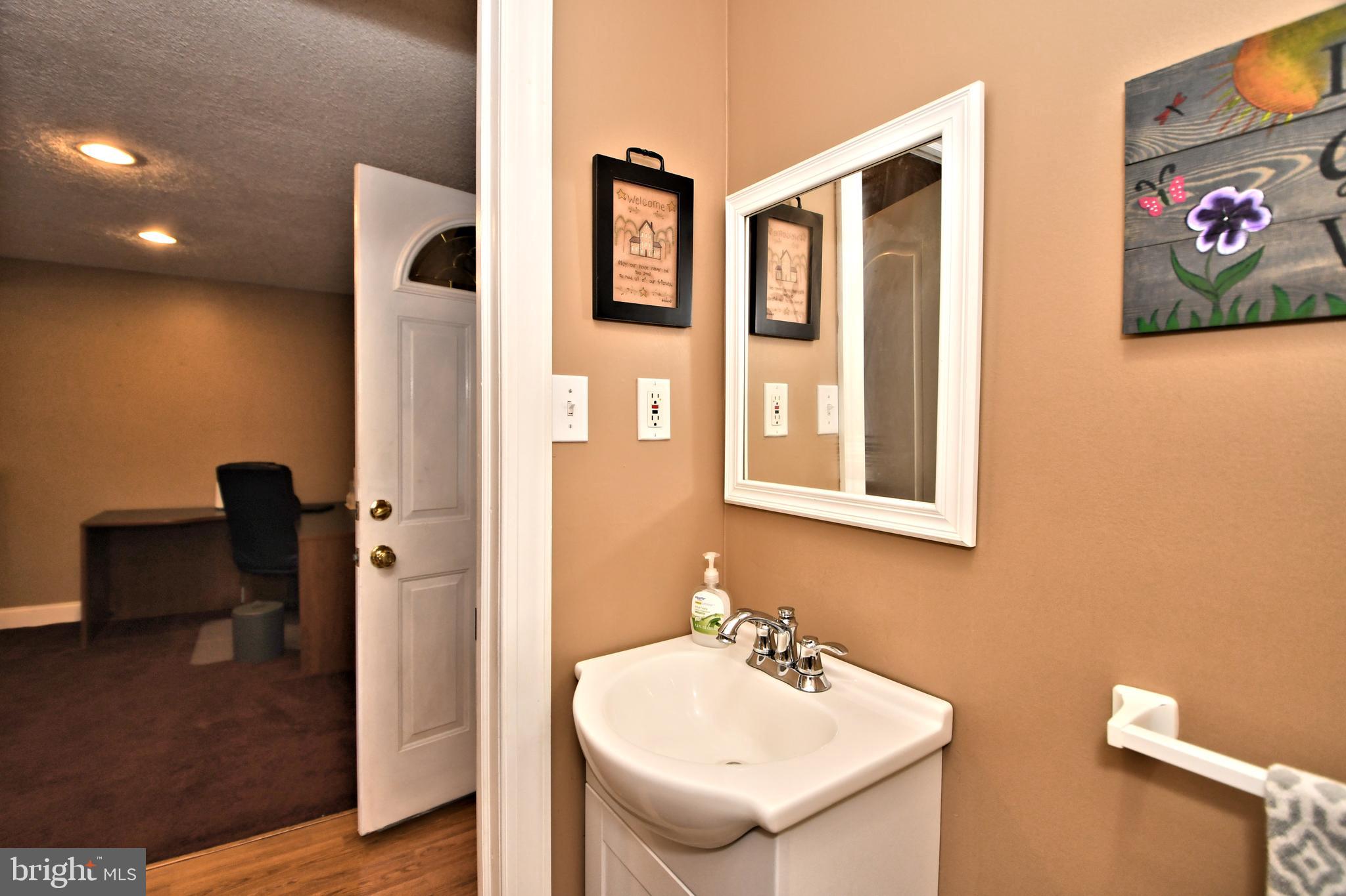 25 Melvin Road Telford, PA 18969 - Photo 42 of 67