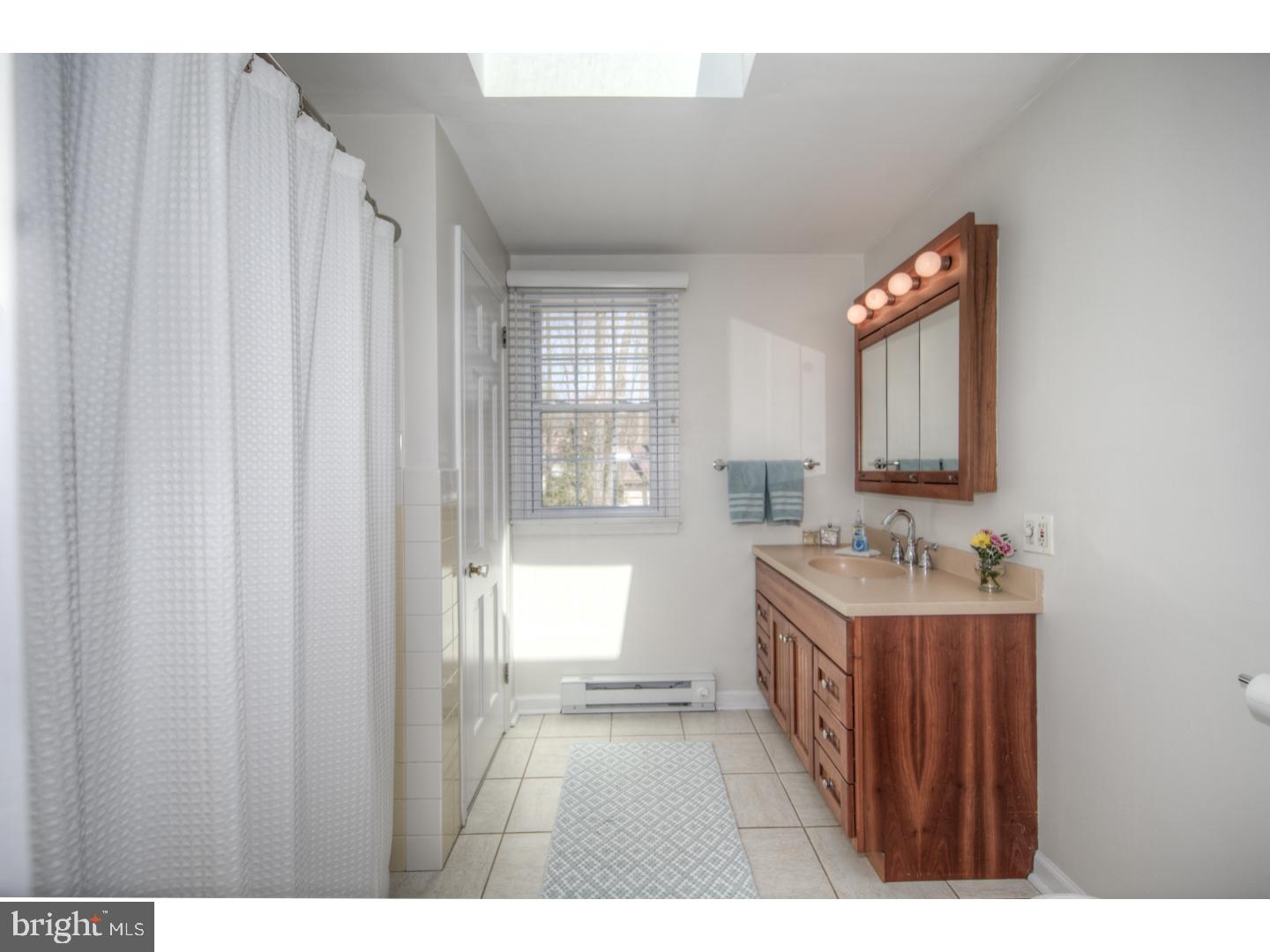 480 Sycamore Mills Road Media, PA 19063 - Photo 23 of 25 Bathroom