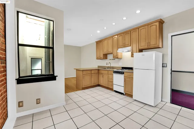 $4,290,000 | 147 West Richmond Avenue, Richmond, CA 94801