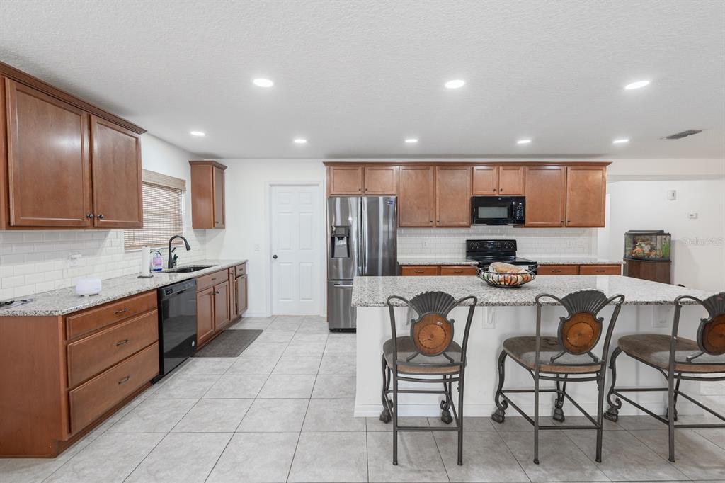 11331 Brighton Knoll Loop Riverview, FL 33579 - Photo 20 of 62