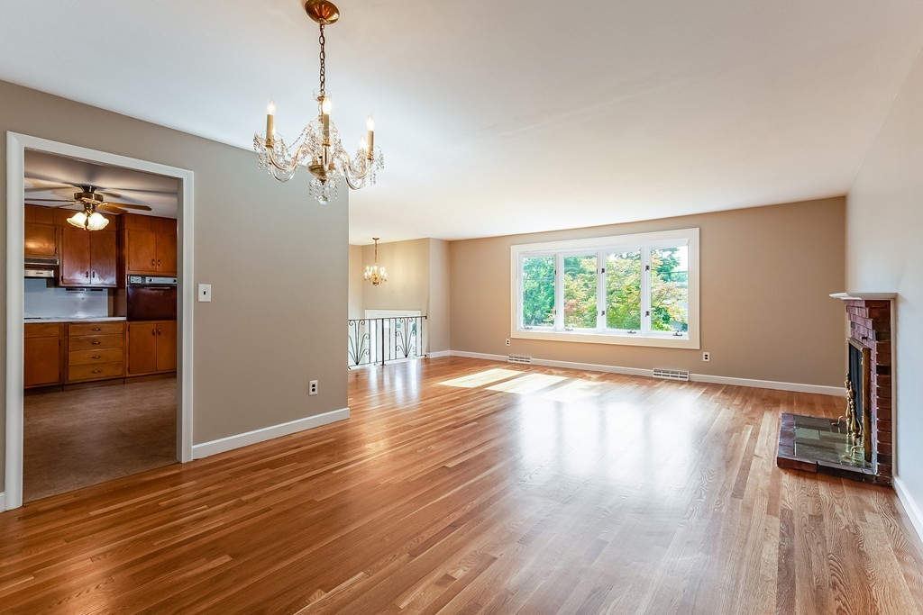 159 Albemarle Road Norwood, MA 02062 - Photo 3 of 23 Gallery Image 3