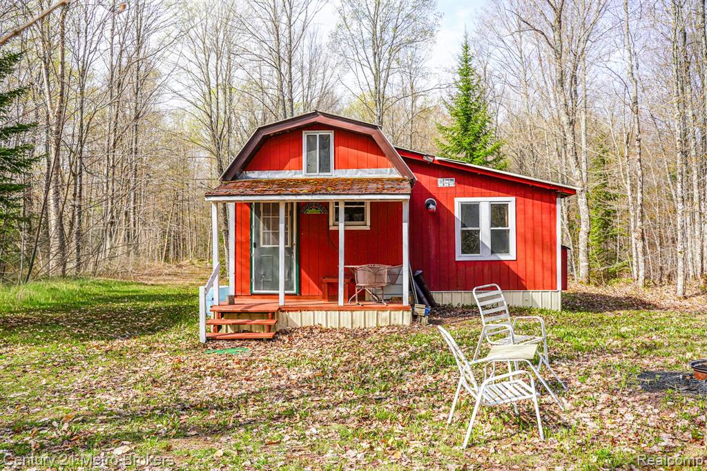 21821 Krenkel Road Newberry, MI 49868 - Photo 3 of 28