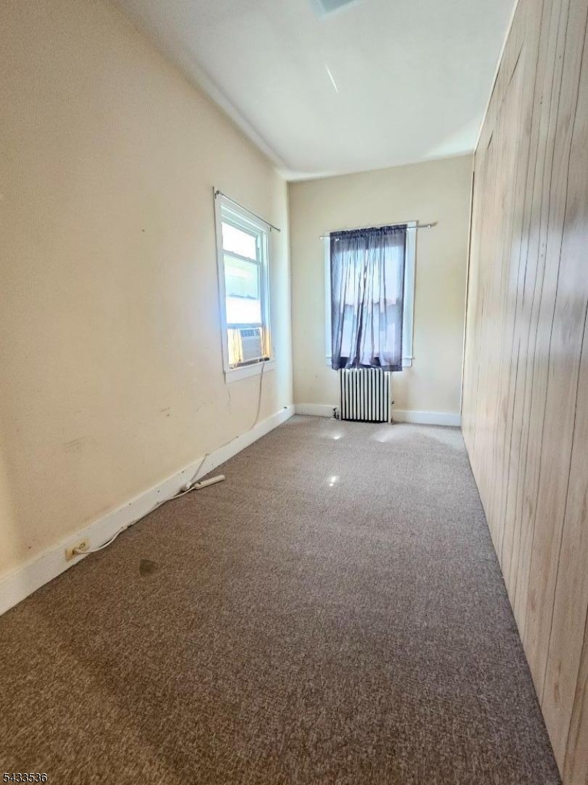 38 Thompson Street Raritan, NJ 08869 - Photo 10 of 15