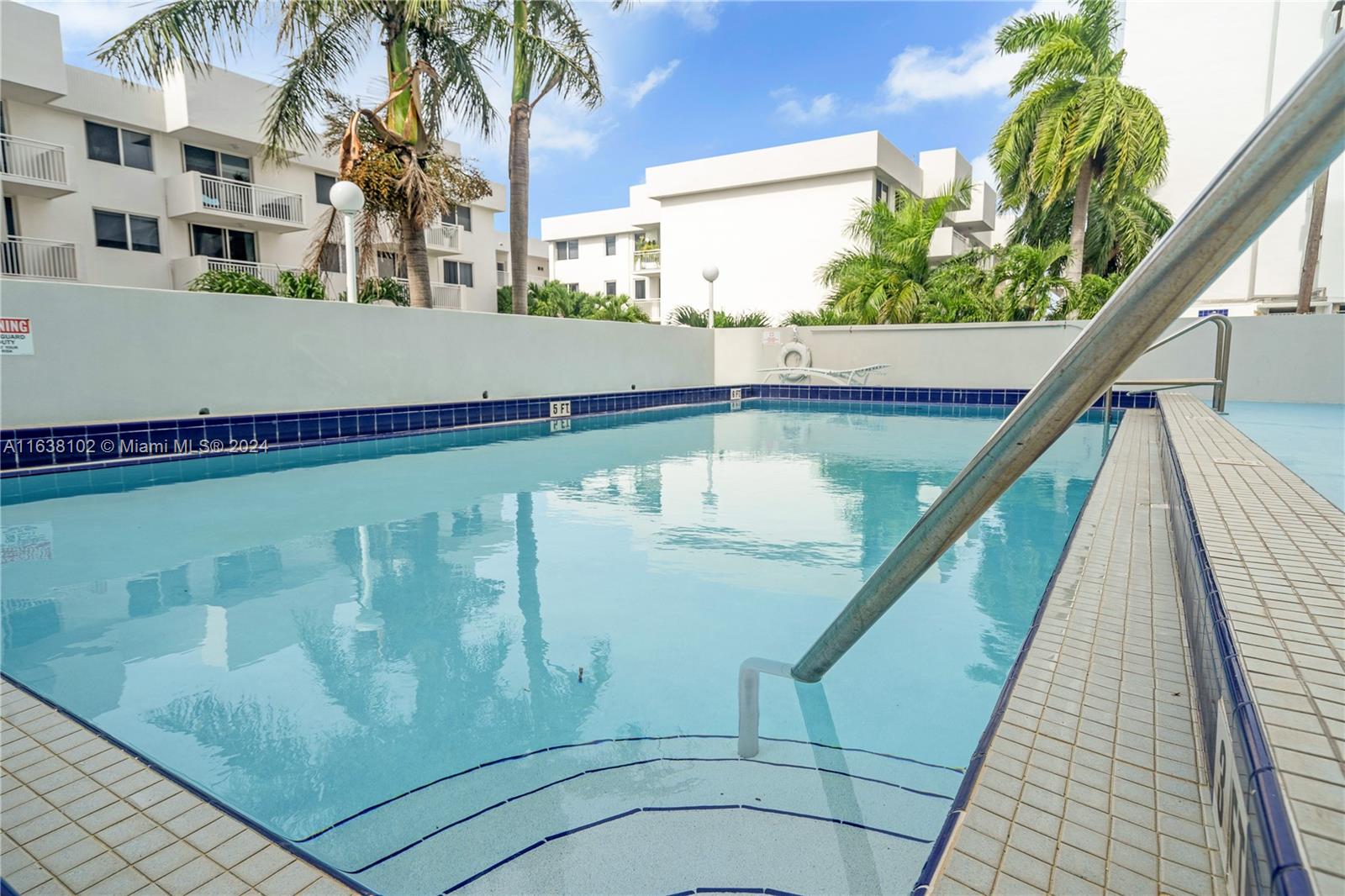 1345 Lincoln Road, Unit PH6 Miami Beach, FL 33139 - Photo 18 of 35 a view of balcony with wooden floor and fence