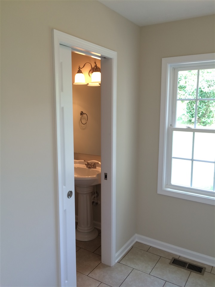 978 Buttermilk Spring Road Staunton, VA 24401 - Photo 11 of 11 an empty room that has a window