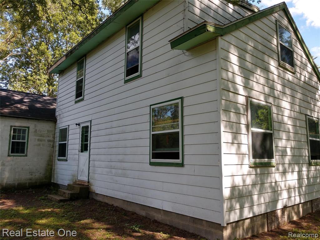 4464 Kirk Road Vassar, MI 48768 - Photo 8 of 20