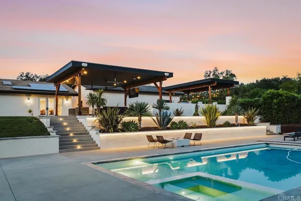 $3,349,000 | 19660 Elfin Glen, Escondido, CA 92029