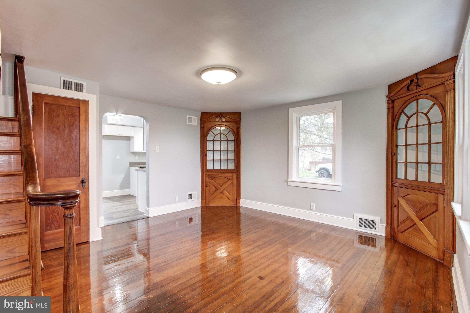 11239 Winterstown Road Red Lion, PA 17356 - Photo 4 of 28 Gallery Image 4