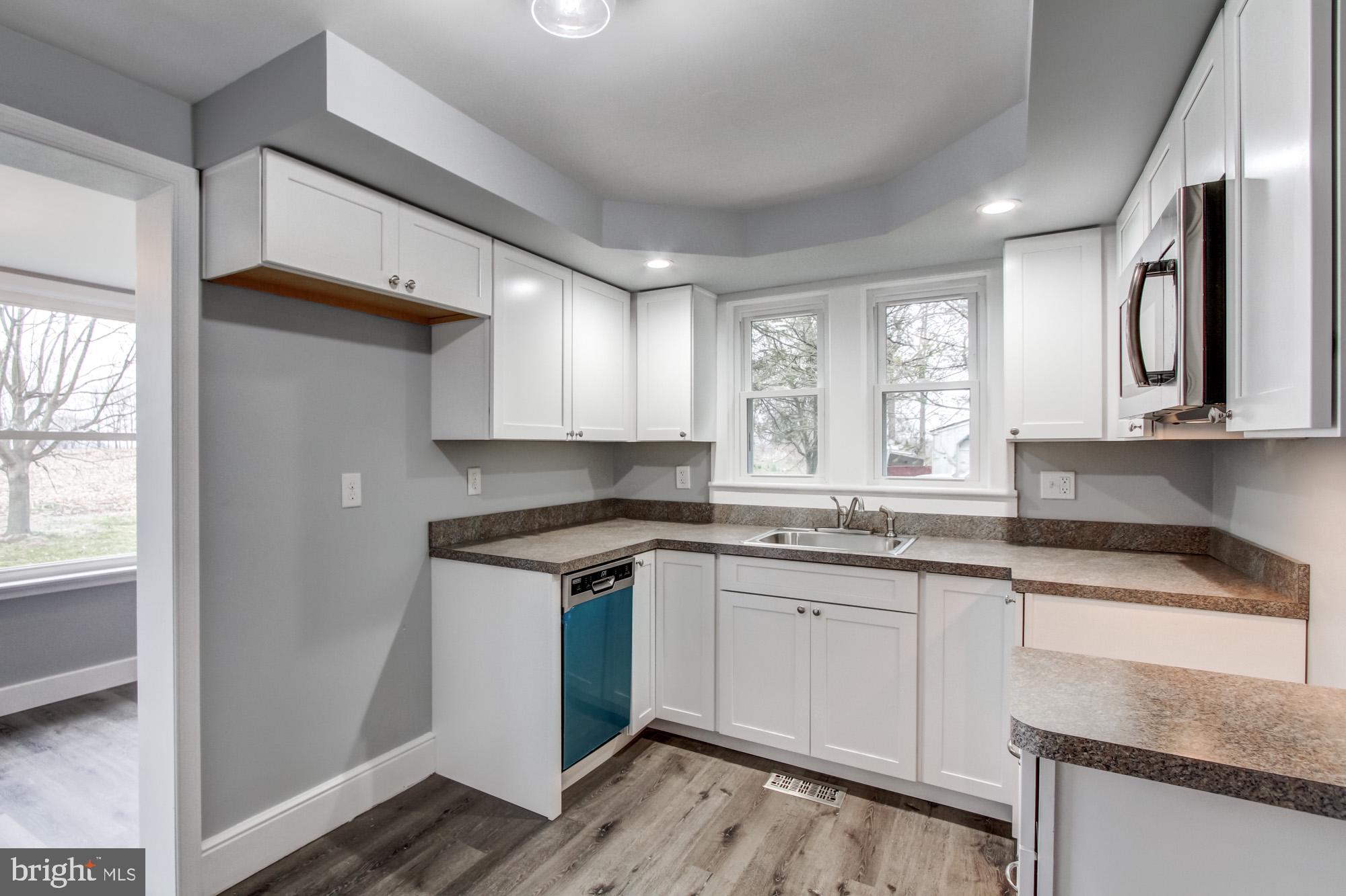 11239 Winterstown Road Red Lion, PA 17356 - Photo 7 of 28 Gallery Image 7