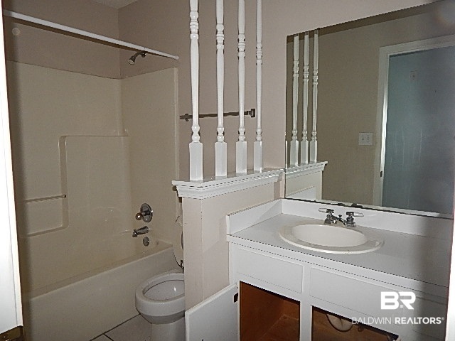 3 Magnolia Circle Foley, AL 36535 - Photo 16 of 18 Hall Bathroom