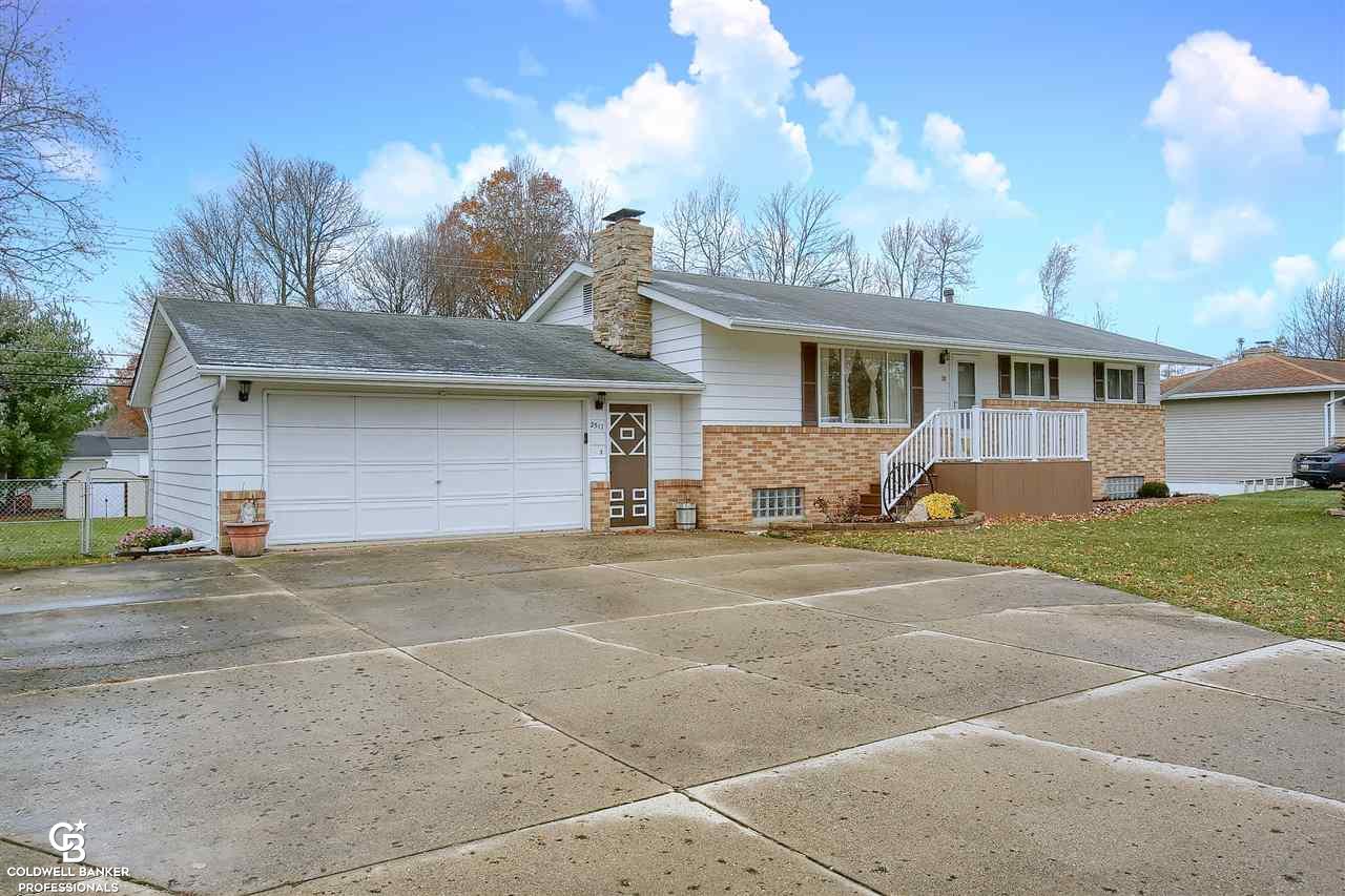 2517 Fish Lake Road Lapeer, MI 48446 - Photo 2 of 26 Front 2nd view