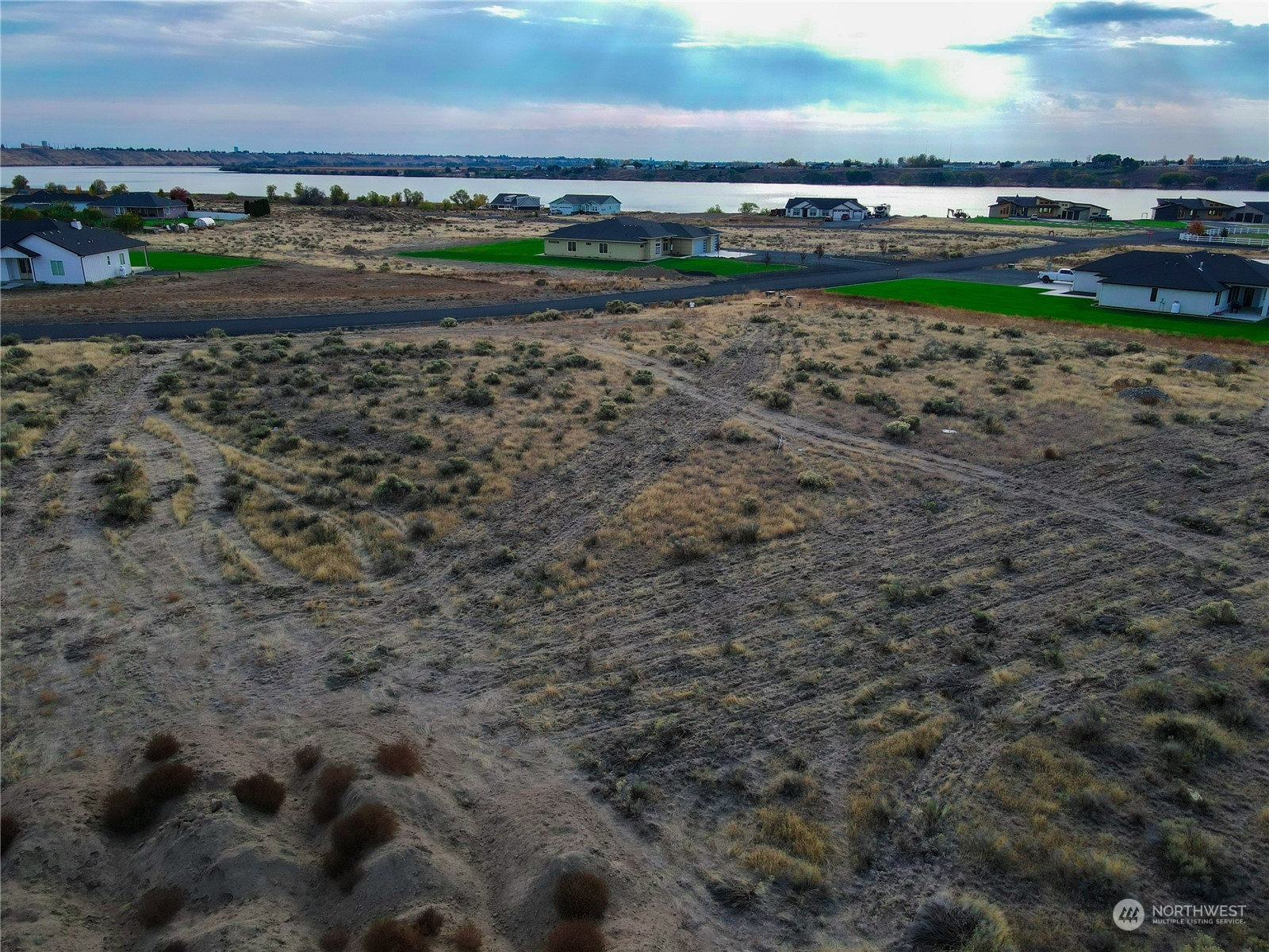 6812 E.2 Road Northeast Moses Lake, WA 98837 - Photo 16 of 24 Gallery Image 16