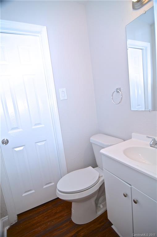 4534 Cinderella Road Charlotte, NC 28213 - Photo 6 of 13 Gallery Image 6