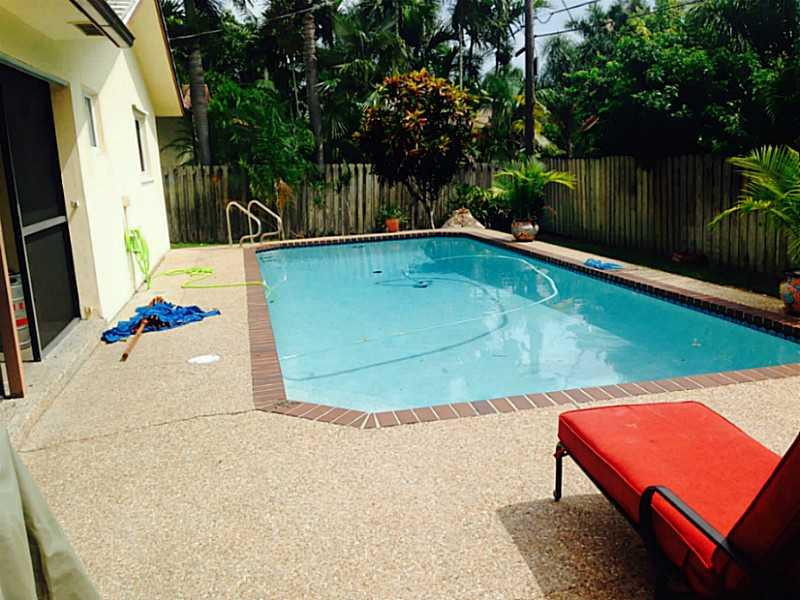 470 Northwest 8th Street Boca Raton, FL 33432 - Photo 27 of 34 Pool