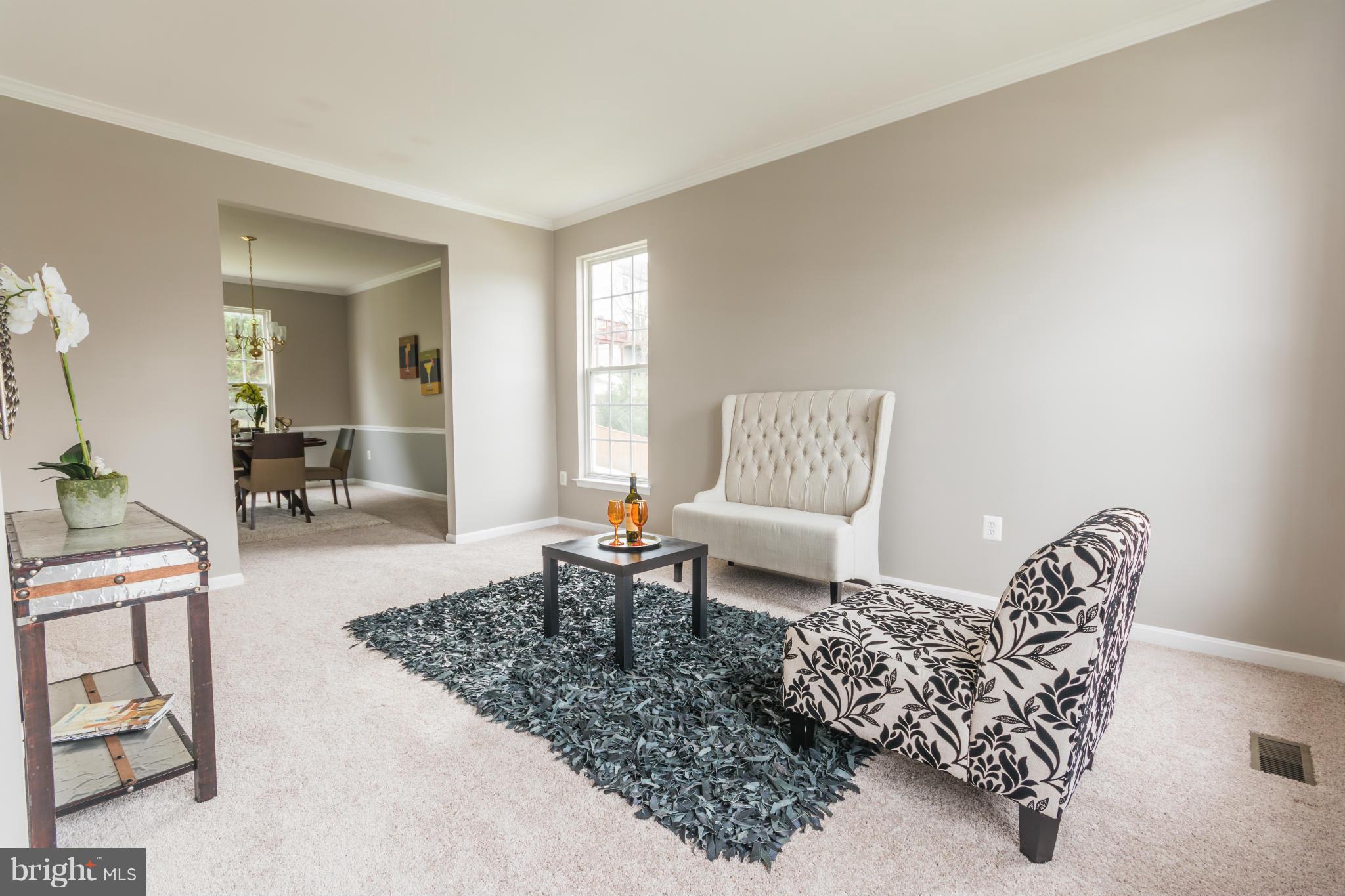 5883 Bridge Spring Road Frederick, MD 21704 - Photo 5 of 29 Living Room