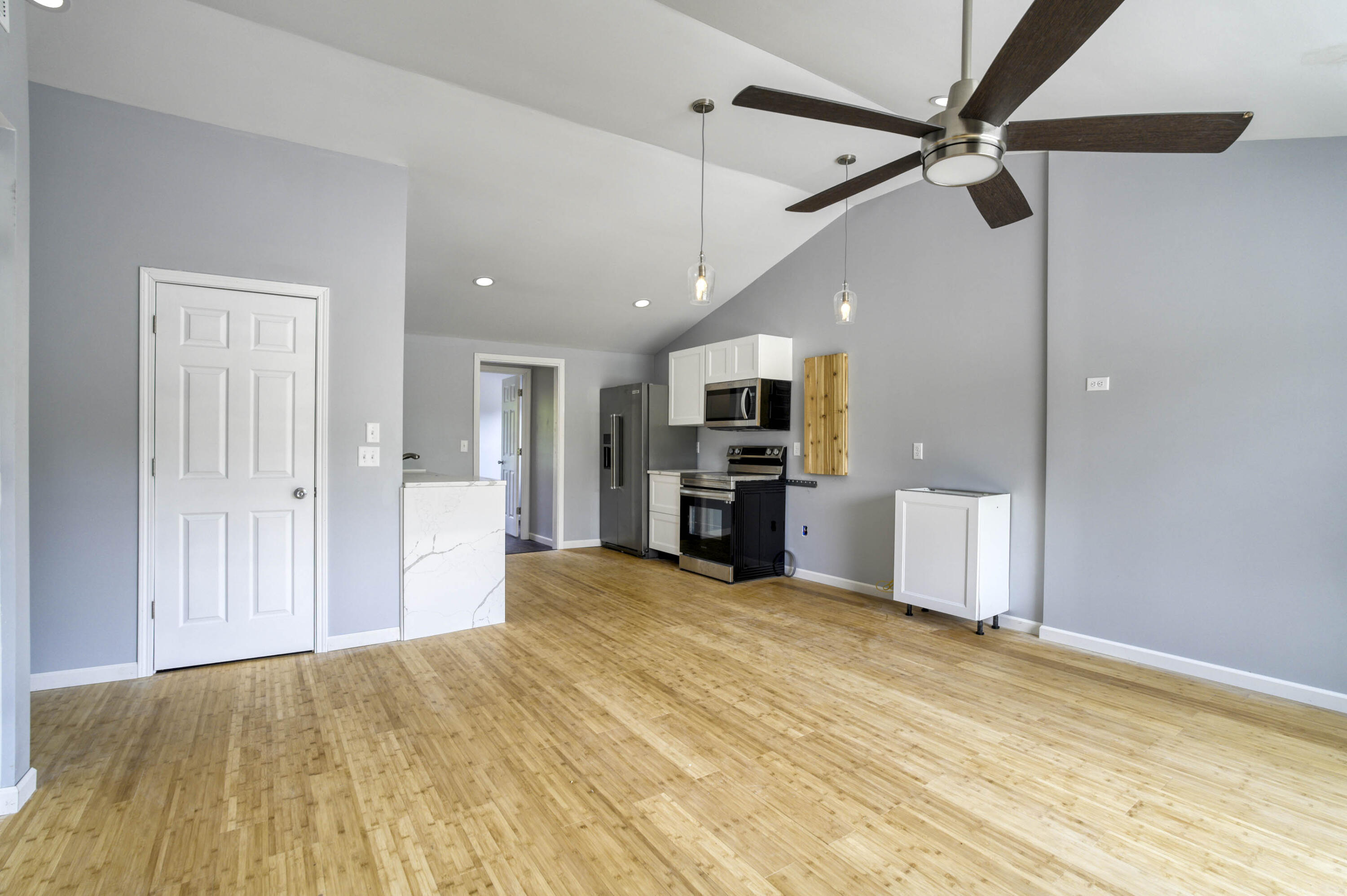 2416 Moffett Road Independence, KY 41051 - Photo 2 of 20