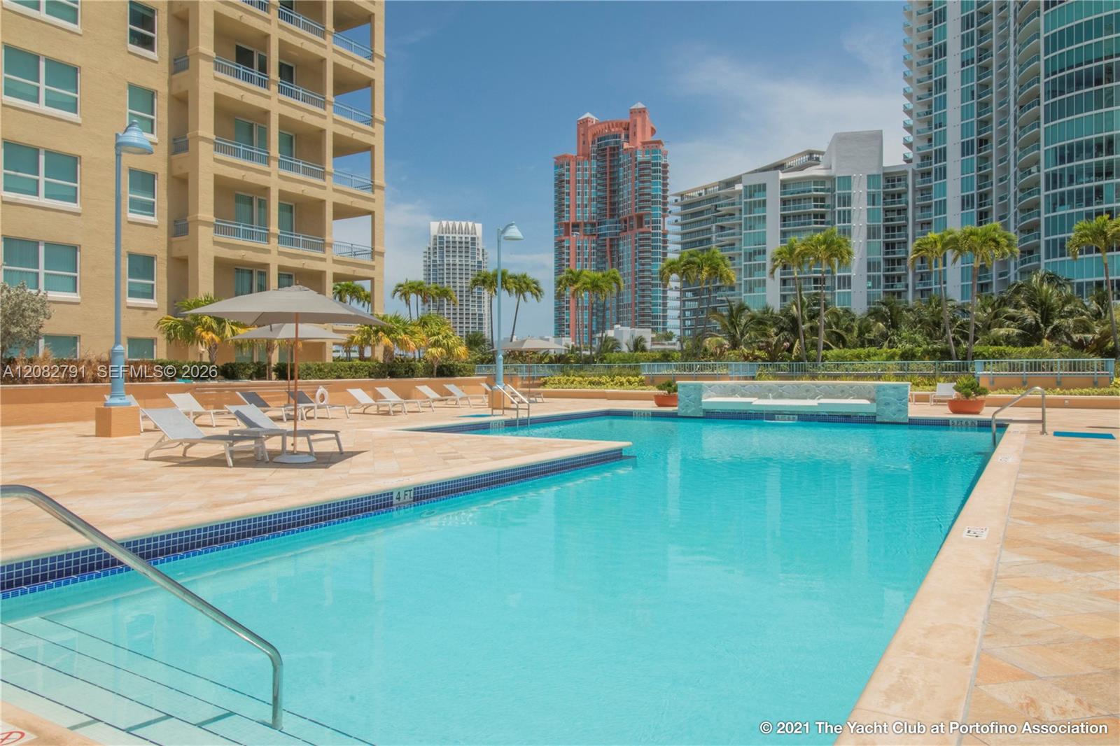 90 Alton Road, Unit 2703 Miami Beach, FL 33139 - Photo 21 of 23 Gallery Image 21