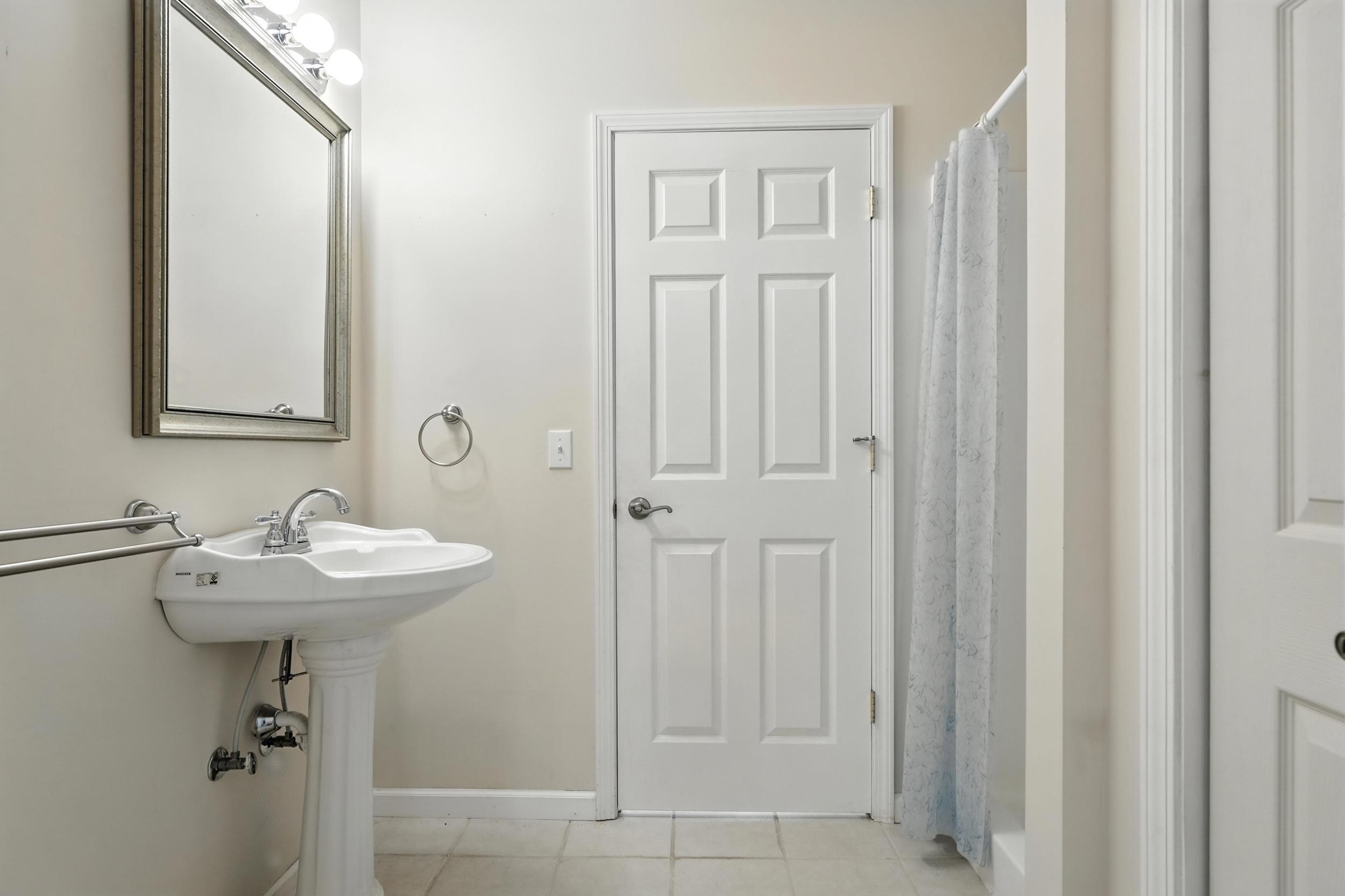 312 Rigg Street New Carlisle, IN 46552 - Photo 18 of 25 2500x1665