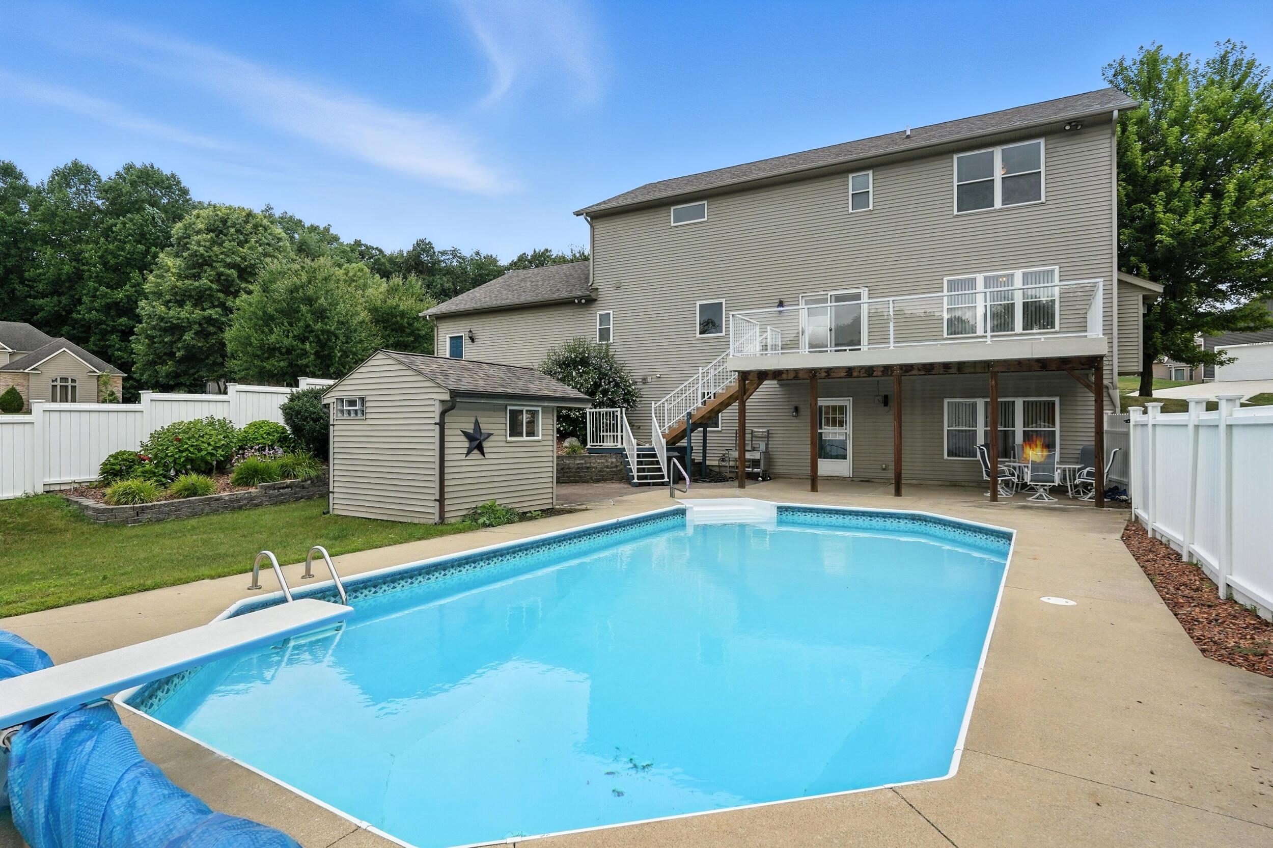 312 Rigg Street New Carlisle, IN 46552 - Photo 21 of 25 2500x1665