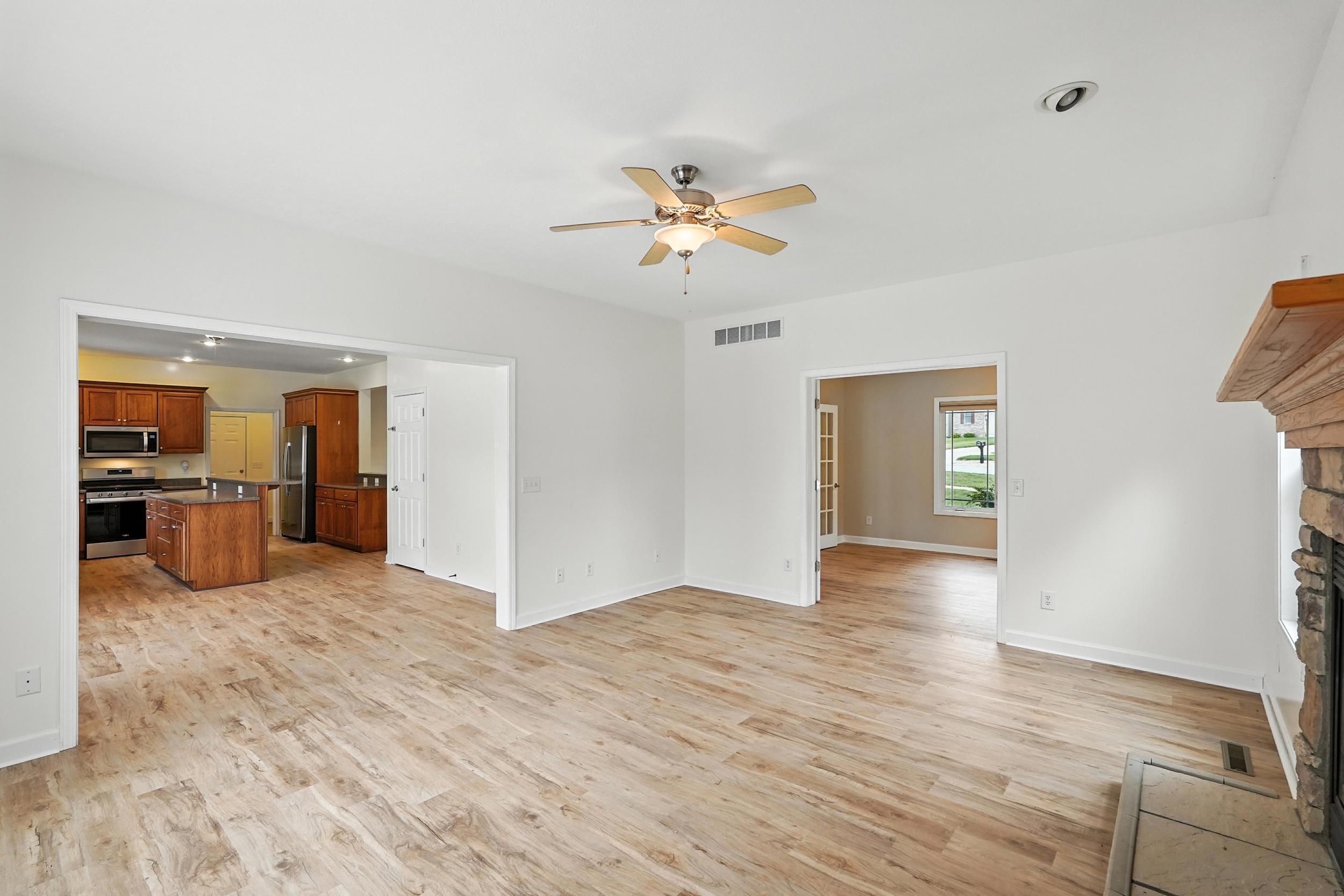 312 Rigg Street New Carlisle, IN 46552 - Photo 5 of 25 2500x1667
