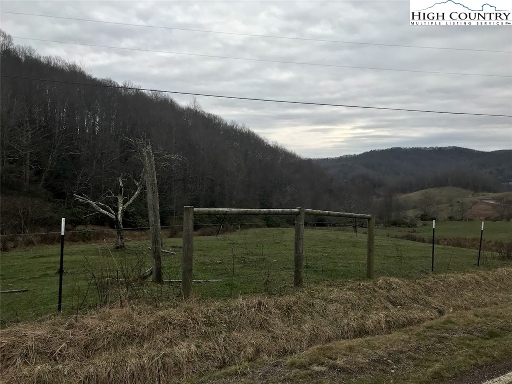 1720 Rock Fence Road Creston, NC 28615 - Photo 8 of 41 Gallery Image 8