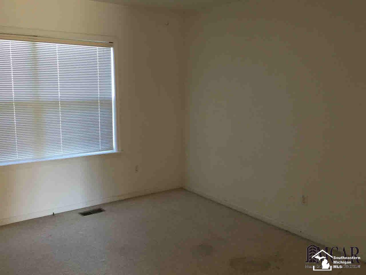 1435 East Sterns Road Erie, MI 48133 - Photo 7 of 13