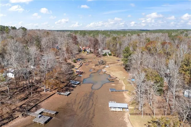 $750,000 | 243 Bluegill Road, Eatonton, GA 31024