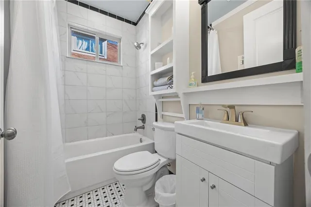 $750,000 | 243 Bluegill Road, Eatonton, GA 31024