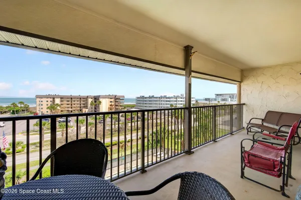 $334,900 | 4105 Ocean Beach Boulevard, Unit 524, Cocoa Beach, FL 32931