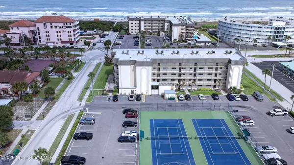 $334,900 | 4105 Ocean Beach Boulevard, Unit 524, Cocoa Beach, FL 32931