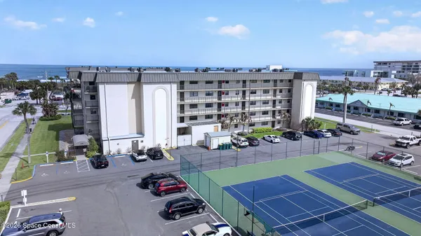 $334,900 | 4105 Ocean Beach Boulevard, Unit 524, Cocoa Beach, FL 32931