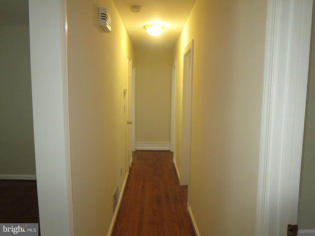 6102 Manor Road Clinton, MD 20735 - Photo 7 of 17 Interior (General)