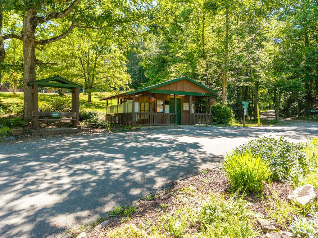 775 Mountain Oak Road Ellijay, GA 30536 - Photo 98 of 106 Amenities